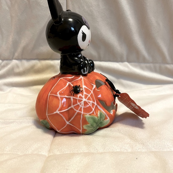 TikTok Hello Kitty Halloween Ceramics 🎃 - Picture 4 of 5